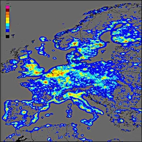 Európa fényszennyezettségi térképe