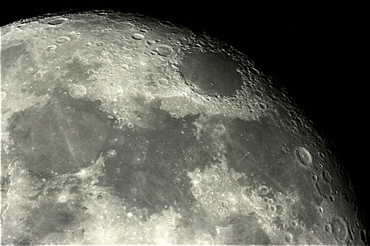 Részletkép a Holdról (Orbán Károly felvétele)