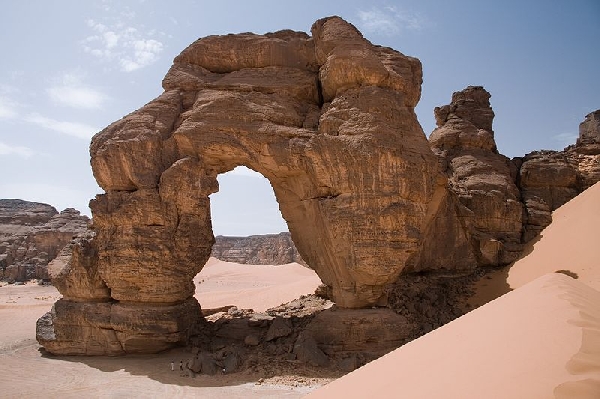Természetes sziklaív Délnyugat-Líbiában