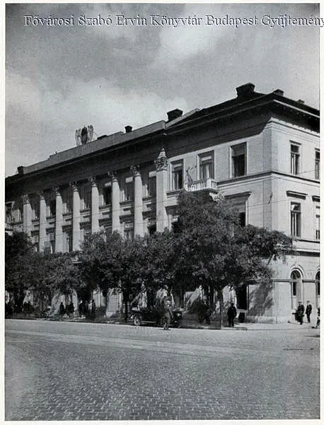 Az új Budapesti Rendőr-főkapitányság a Ferenc József téren, 1938-ban. Napjainkban Széchenyi tér 7.